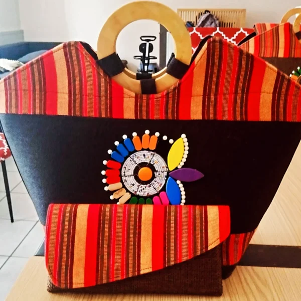Duo De Sacs À Main Brodés Made In Kenya